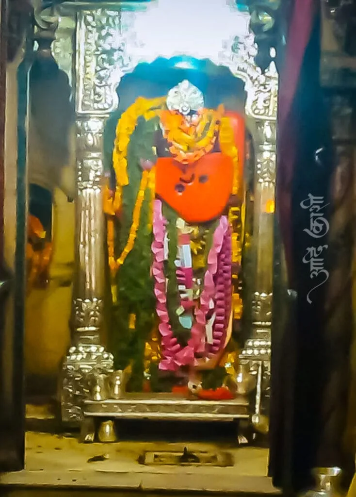 वाराणसी के प्रसिद्ध मंदिर 3 संकट मोचन हनुमान जी